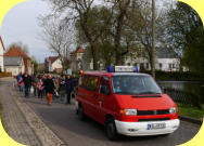 Ehrenplätze gabs im Feuerwehrauto