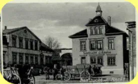 Ein Blick auf dem Hof in Richtung Straße