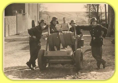 Die Kameraden der Hemsdorfer Feuerwehr um 1960