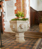 Taufstein in der Dreileber Kirche